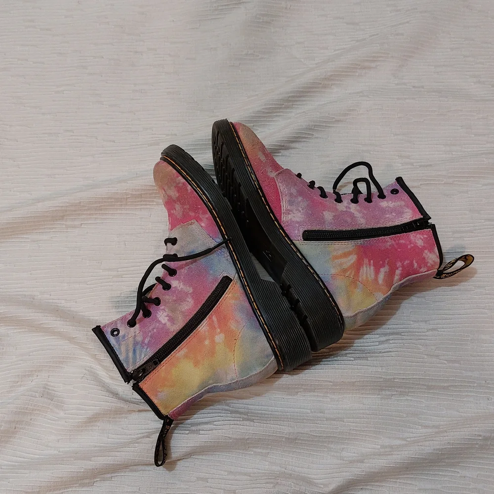 Dr. Martens Kids Pink and Orange Tie-Dye Boots Size 3